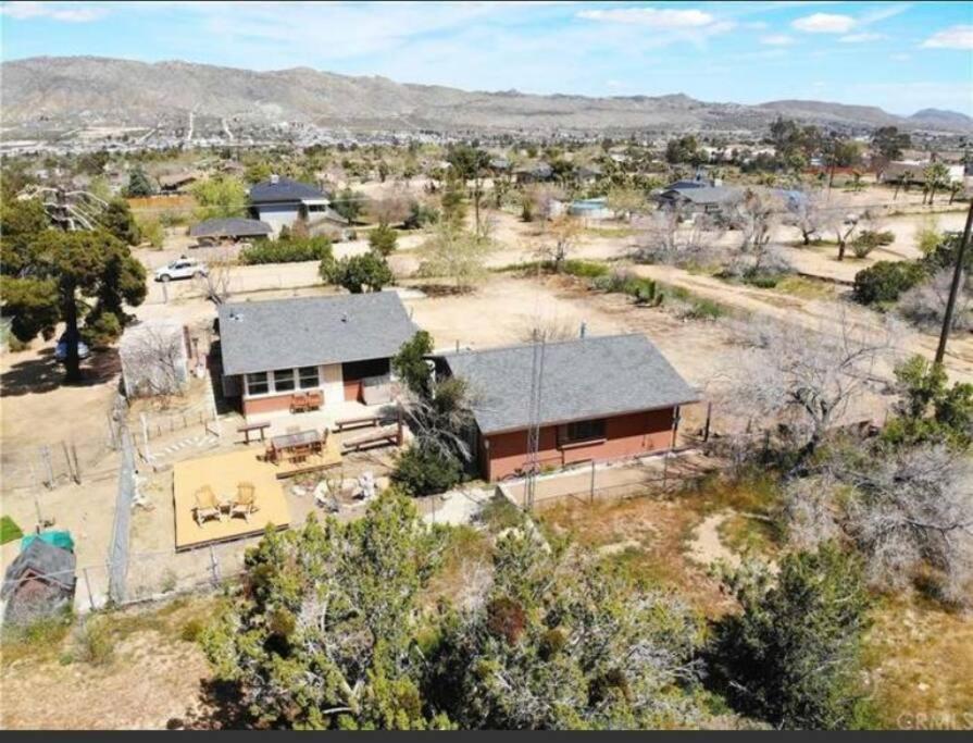 Jt'S Star Catcher Cabin - Hot Tub Yucca Valley Extérieur photo