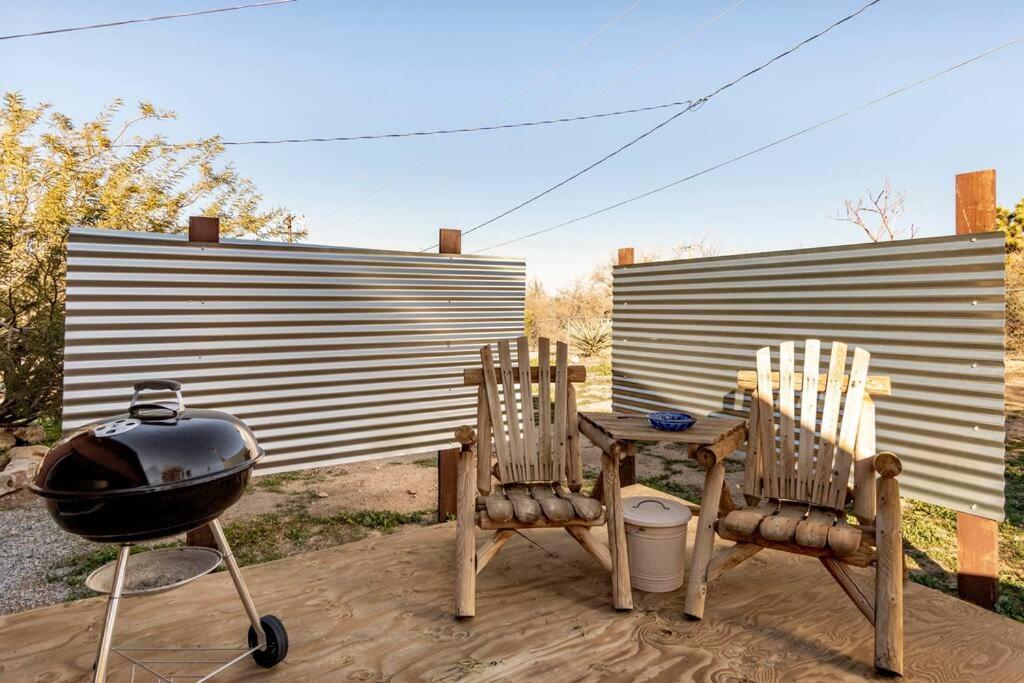 Jt'S Star Catcher Cabin - Hot Tub Yucca Valley Extérieur photo